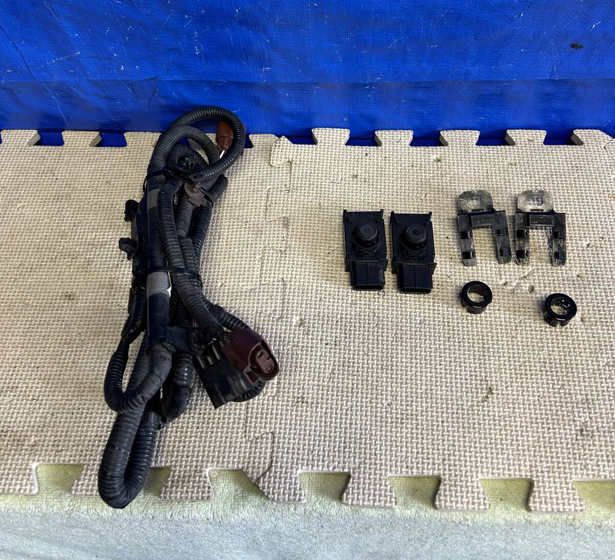 ヴェルファイア ANH20 ANH25 20系 H22年 フロントコーナーセンサー 89341-58030-C1 カラーナンバー 202拍卖