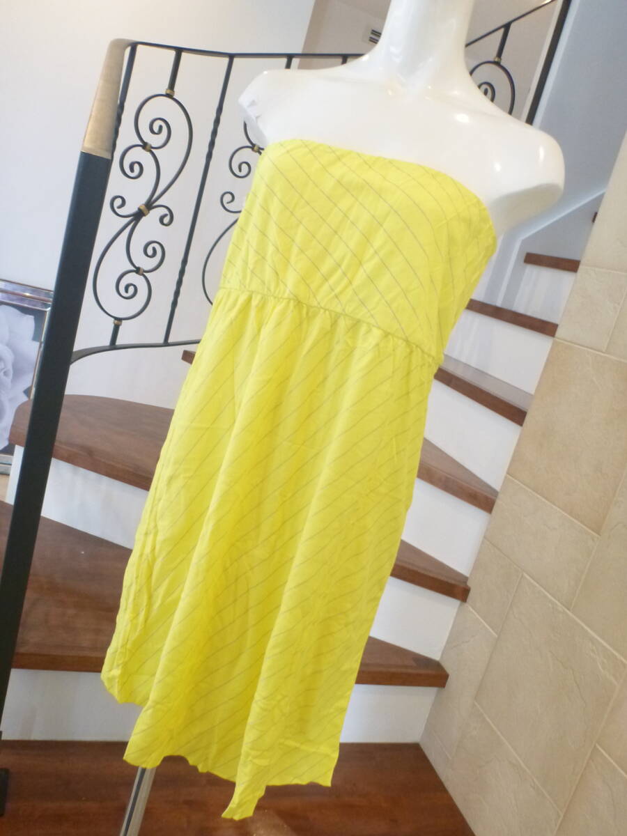 新品 ROXY(ロキシー) ★黄色 イエロー ロゴ刺繍 チューブワンピース L拍卖