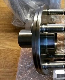 新品未使用 純正 三菱 FTO DE2A DE3A フロント ハブ ホイール 左右共通 サスペンション 足回り B0515-1拍卖