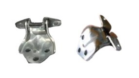 新品未使用 純正 三菱 FTO DE2A DE3A フロントドア ヒンジ 右 金具 外装 サイド B0566-1拍卖