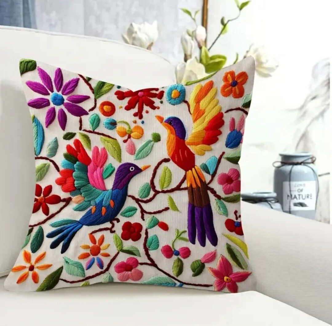 クッションカバー 小鳥D メキシカン 刺繍風 45cm 鳥の雑貨 HANAKO拍卖