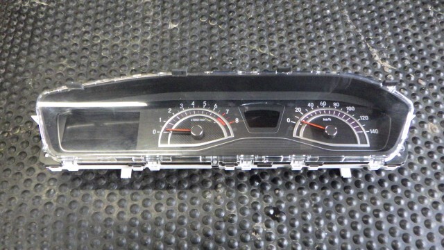 N-BOX DBA-JF4 スピードメーター拍卖