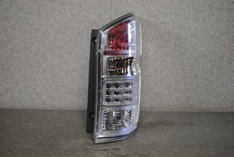 ステップワゴン スパーダ 前期 (RK6 RK1) 純正 破損無 動作保証 右 テールランプ テールライト スタンレー P8896 R s017695D拍卖