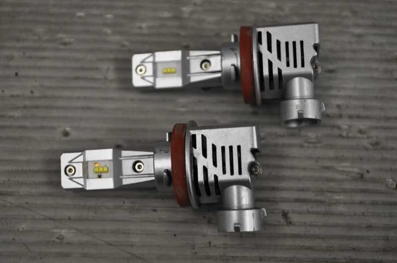 フーガ 250GT TYPE P 後期 (Y50) 破損無 動作保証 AUXITO LED バルブ 2個セット C2Qd1053 s017797A拍卖