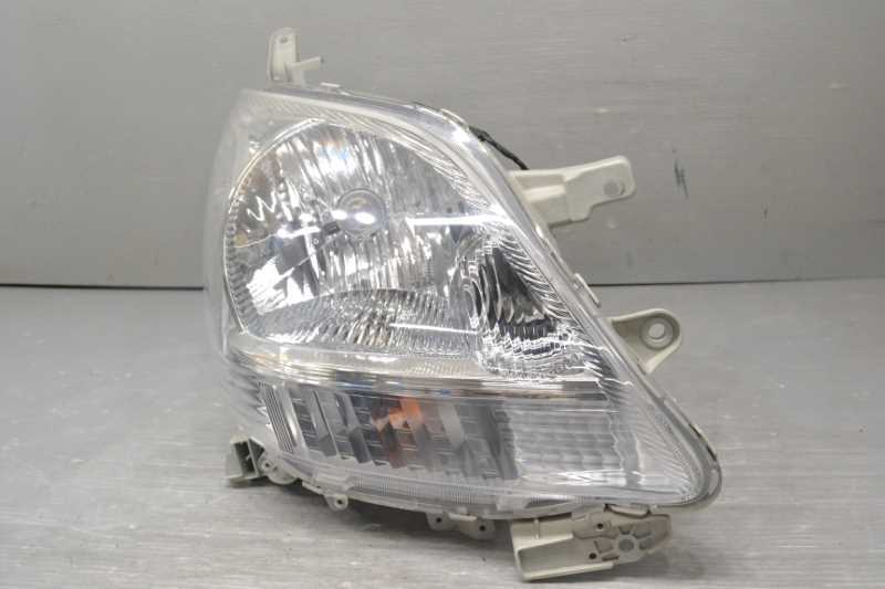 ムーヴ 前期(L175S L185S) 純正 スタンレー 破損無 取付OK 動作保証 右 ヘッドライト ハロゲン レベライザー付 P6708 /81110-B2370 k088220拍卖