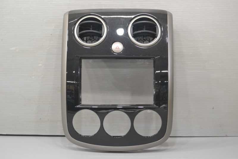 ベリーサ 後期(DC5W) 純正 破損無 取付OK 動作保証 ナビ オーディオパネル ハザードスイッチ付 D461G1411 k088876拍卖