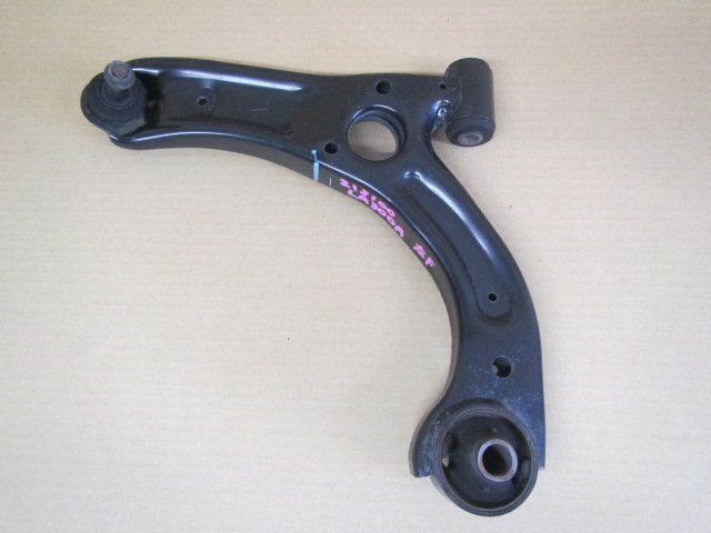 トヨタ ピクシスエポック LA300A H24年式 ■左ロアーアーム 中古 ★213100拍卖