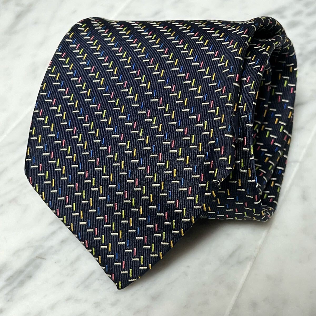 【美品】 999円~ Aquascutum ネクタイ ネイビー マルチカラー 総柄 (B12)拍卖