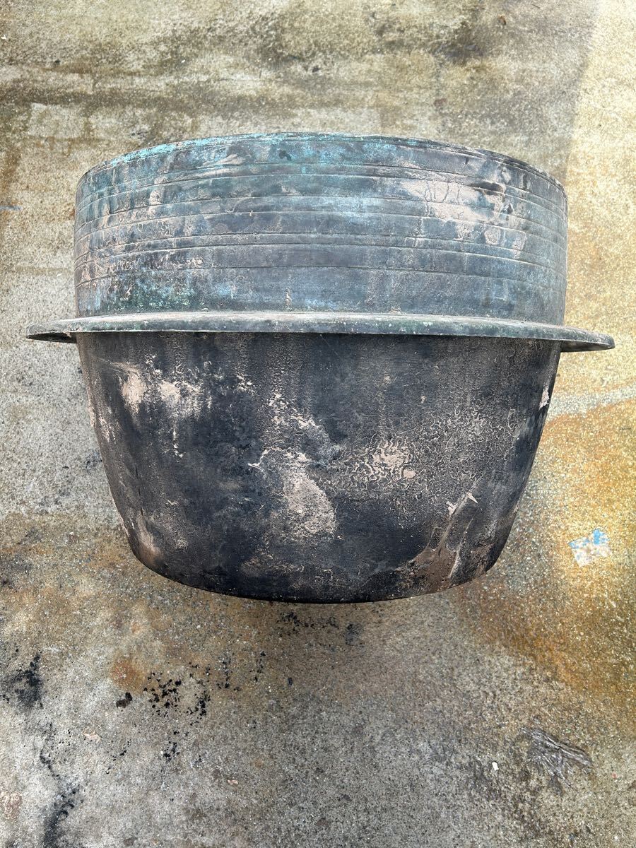 お釜 羽釜 大型 50キロ以上 真鍮 砲金 コレクション 骨董 当時物 アンティーク 骨董品 希少 山形発 手渡し 着払い拍卖