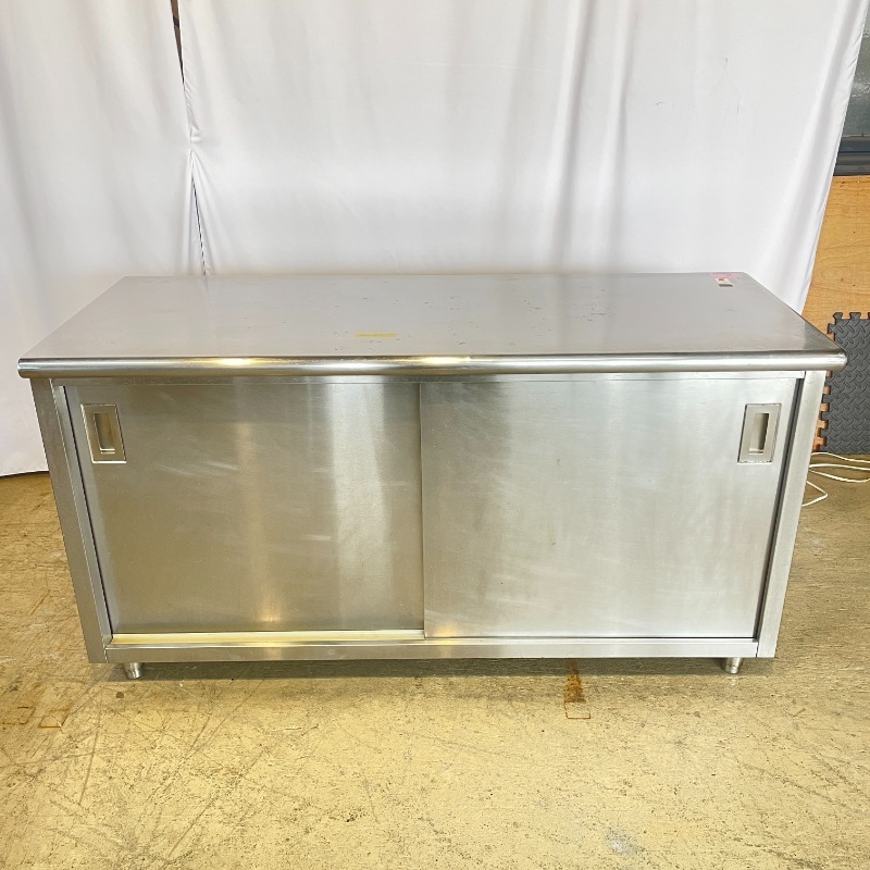 北海道・九州・沖縄・離島等追加送料有【中古】 業務用 ステンレス 盛り付け台 幅1500×奥行600×高800mm (No.8877) 厨房機器拍卖