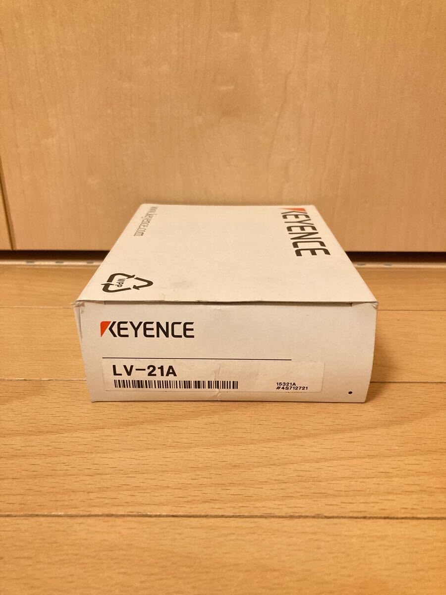 KEYENCE LV-21A レーザーセンサアンプ 新品未使用拍卖