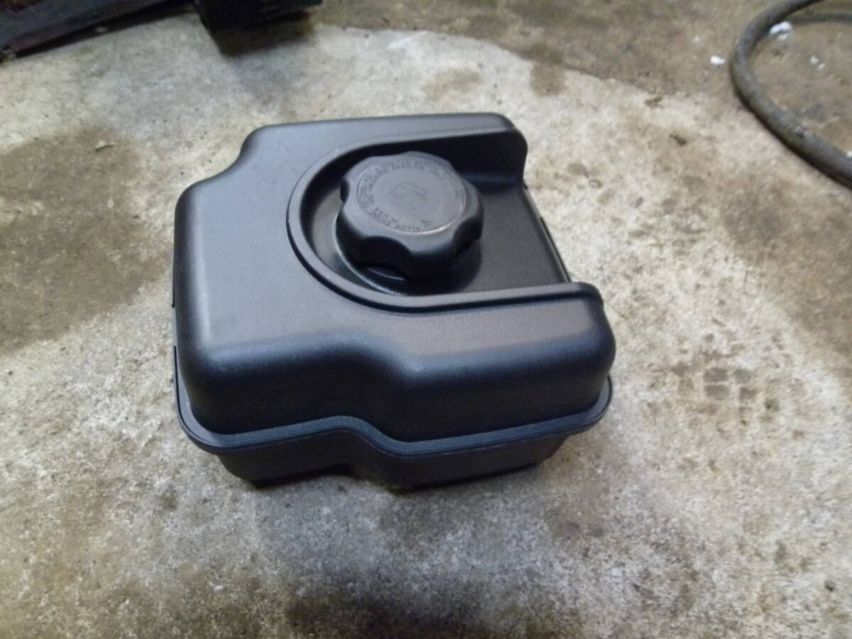 ヤナセ 除雪機 燃料タンク 813HSR 他 新品 ♪拍卖