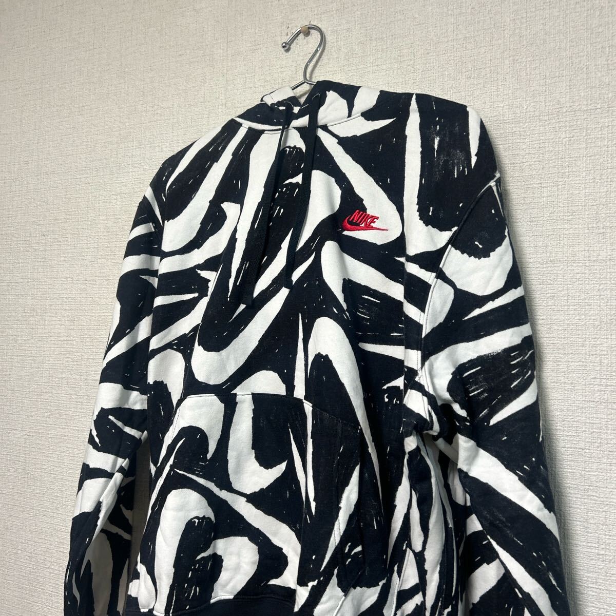 ★大人気★ Nike swoosh ナイキ スウォッシュ パーカー 総柄 XL拍卖