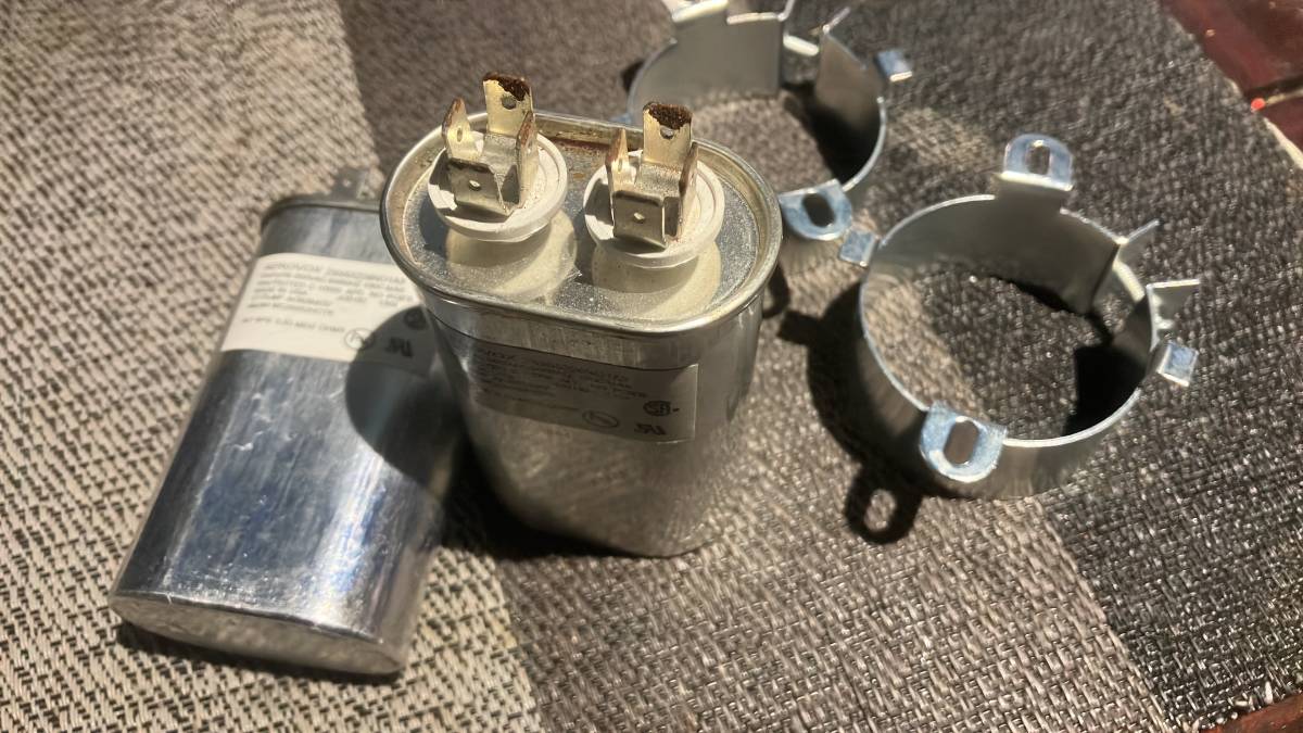 希少!中古 米国AEROVOX製 10 UF 500v AC/DC750vオイルコンデンサー ペア拍卖