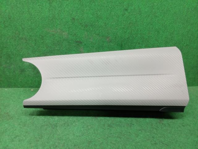 カローラアクシオ DBA-NZE164 グローブBOX 1F7拍卖