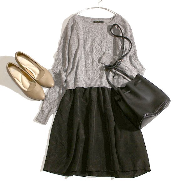 美品 Urban Research アーバンリサーチ とろみドッキング ニット ワンピース F 春 秋 合服 25A02拍卖