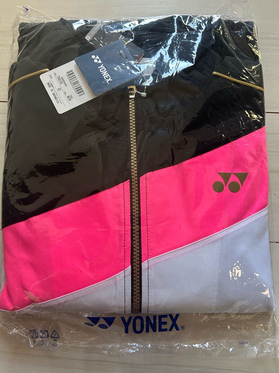 送料無料 ヨネックス ユニ裏地付きウィンドウォーマーシャツ Oサイズ 希少デザイン ヒートカプセルダブル搭載 ゴールド系カラーのロゴ 保温拍卖