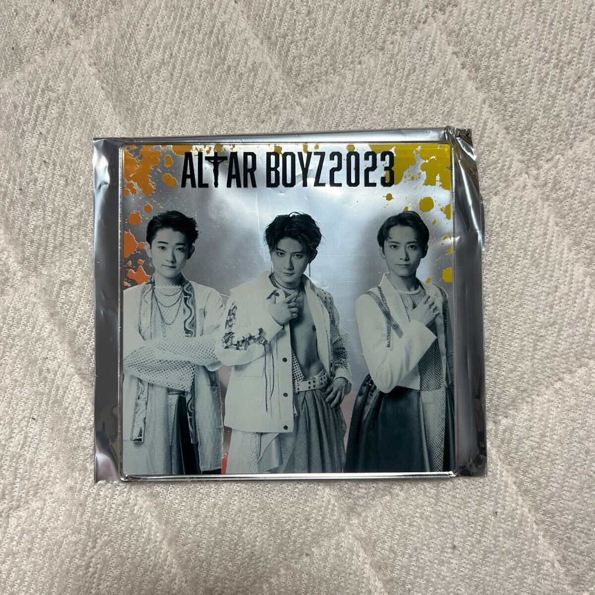 【非売品】2023年の『 ALTAR BOYZ 』の合同公演入場者特典の アクリルカード ( 石川新太 さん 松浦司 さん 常川藍里 さん ) 1枚拍卖