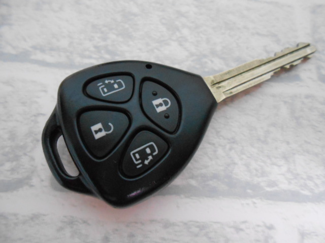 ☆送料無料/トヨタ/4ボタン/刻印44010/アイシス/ノア/ヴォクシー/アルファード/両側電動スライドドア/キーレス/スマートキー☆A2407-5-10拍卖