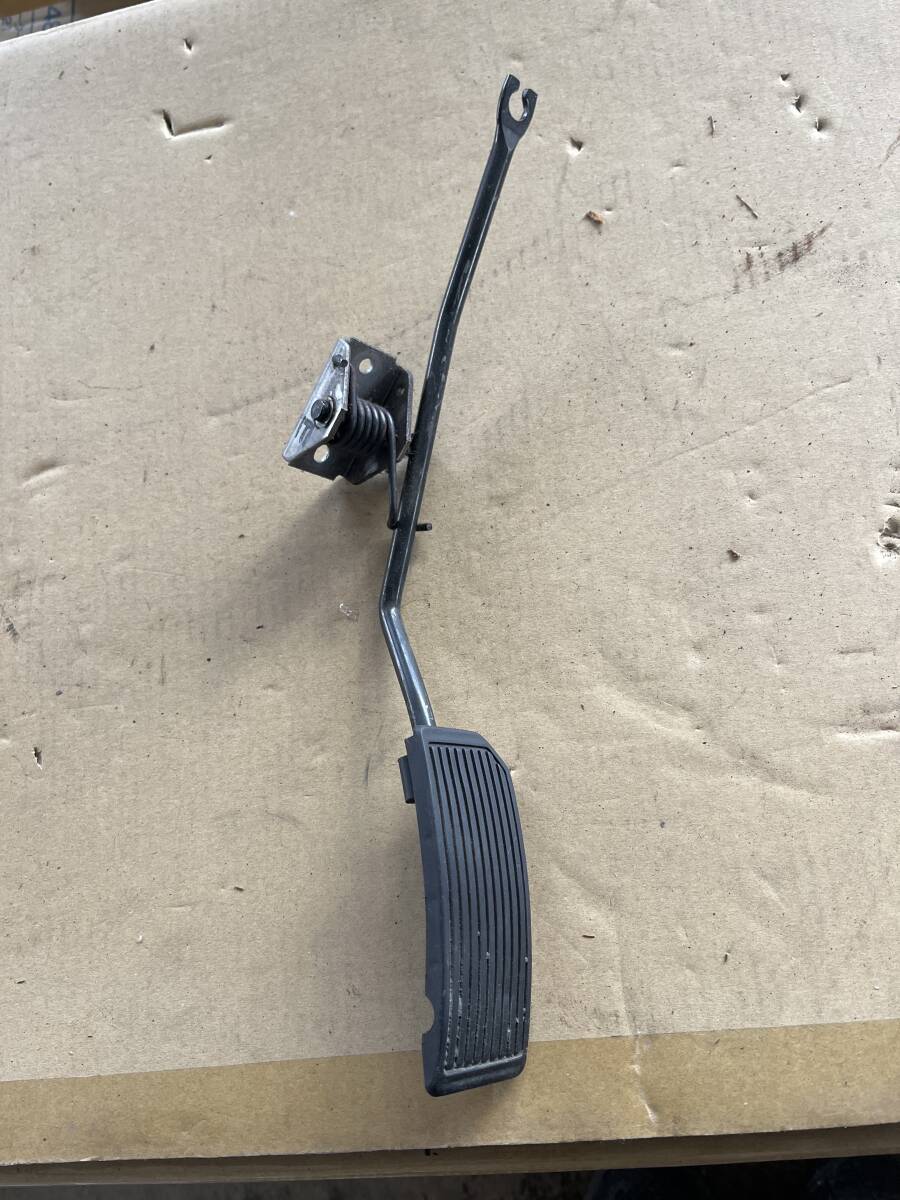 ER34 スカイライン アクセルペダル拍卖