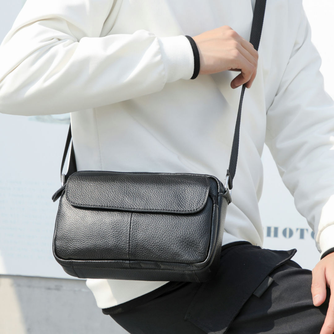 大人気新品上質通勤対応 新品 本牛革 フルレザー ショルダーバッグ 黒 男女兼用 最高級ブラック 職人推薦本革鞄使い勝手抜群 ユニセックス 拍卖