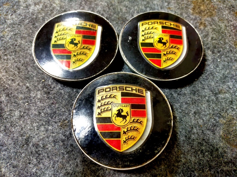 ■当時モノ■アクシア axia アルミホイール用センターキャップ3個_空冷ポルシェ用■中古■PORSCHE_911_964■拍卖