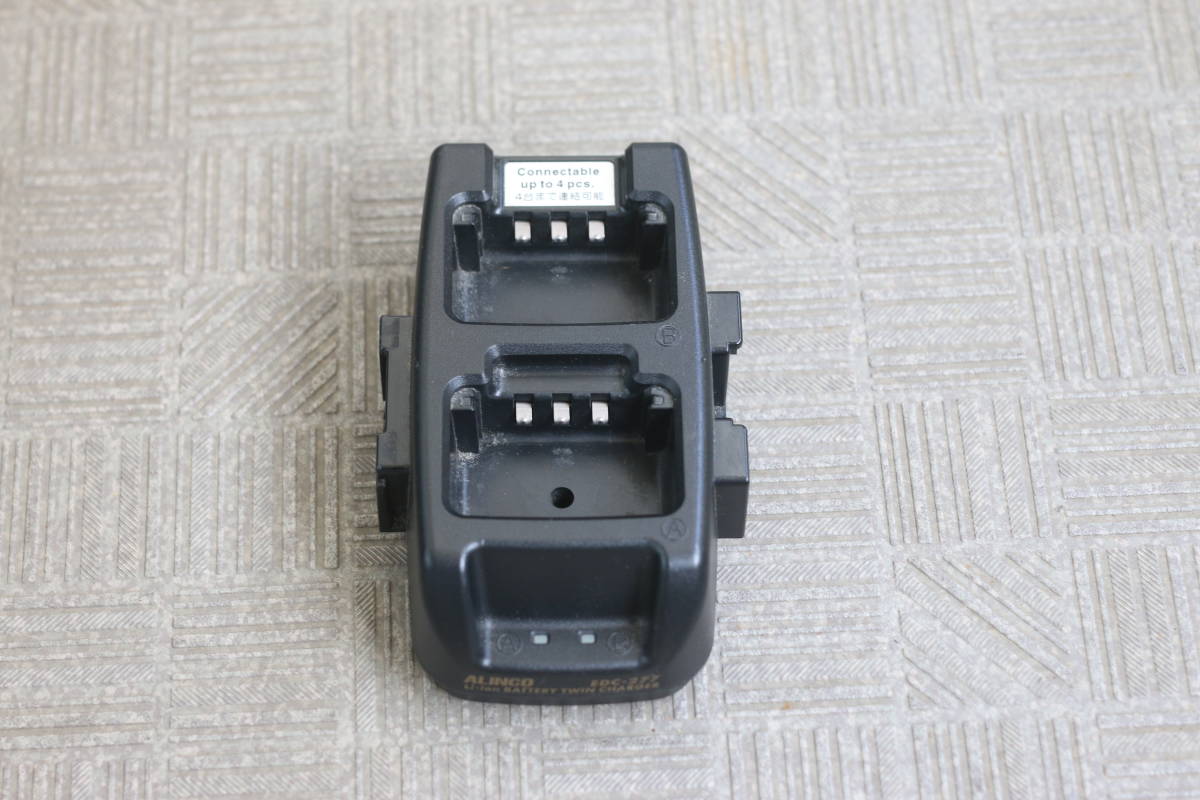 【動作OK】アルインコ 連結充電器 EDC-277 デジタル簡易無線 DJ-DP10 2台用 業務無線 トランシーバー拍卖