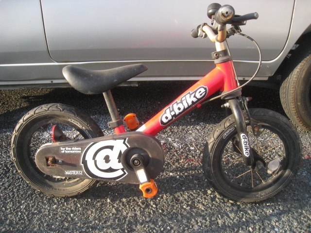 浜松市出品 12インチ d-bike ディーバイク ブレーキ付 バランスバイク キックバイク 自転車 レッド 赤拍卖