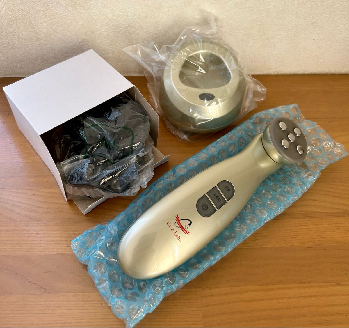 【送料無料】ドクターシーラボ エステ プロ シー C 多機能美顔器 未使用 長期保管品拍卖