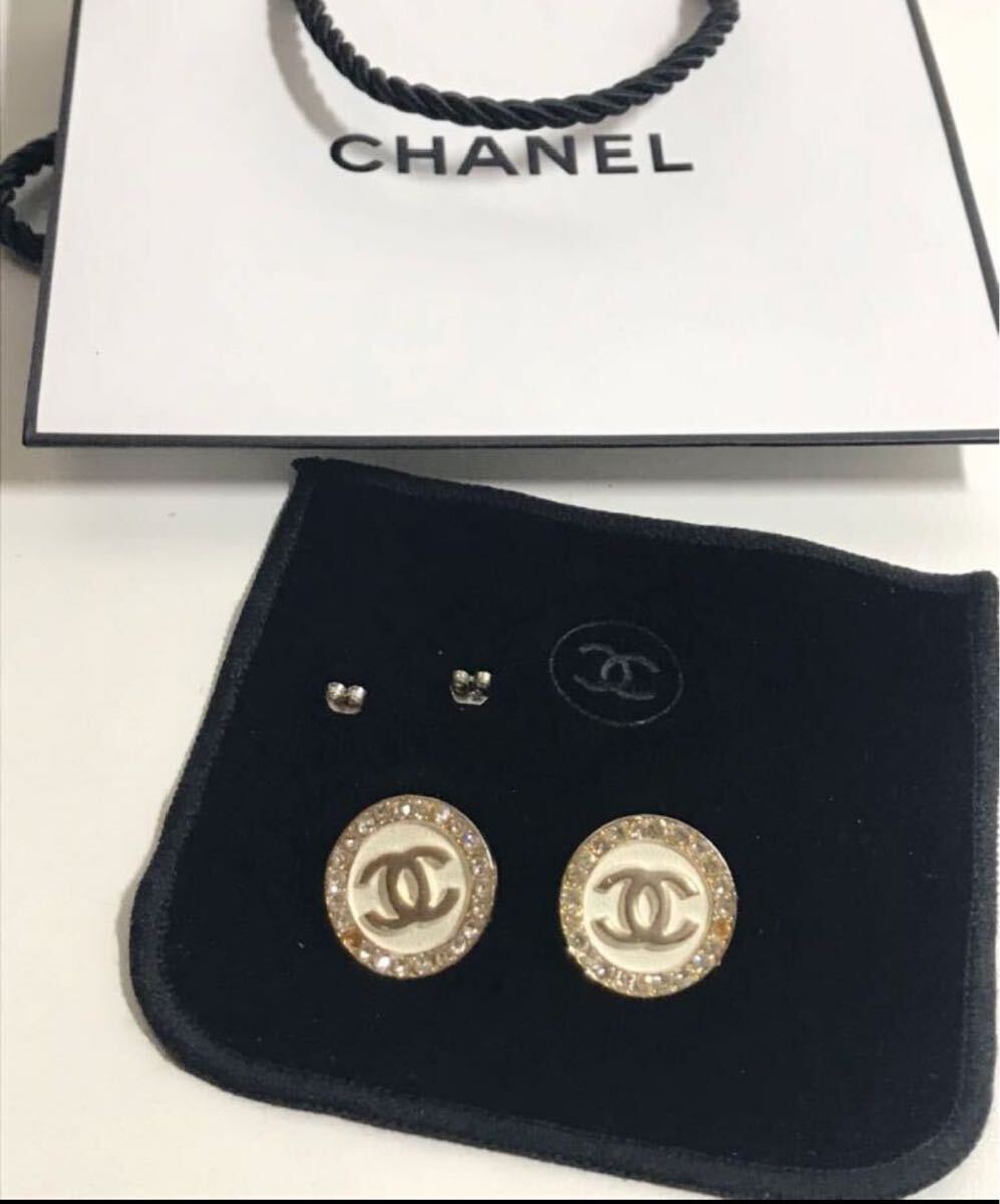 正規 CHANEL シャネル ラウンドピアス ココマーク フェイクパール ラ インストーン 刻印 保管袋付き拍卖