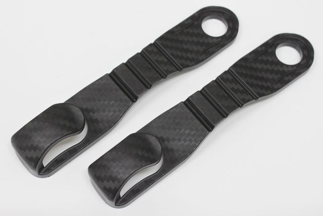 ヘッドレスト装着用ハンガーフック2個セット カーボン調デザイン リアシート用収納バックハンガー ハンガーロングタイプ 2.0kgまで可能 車拍卖