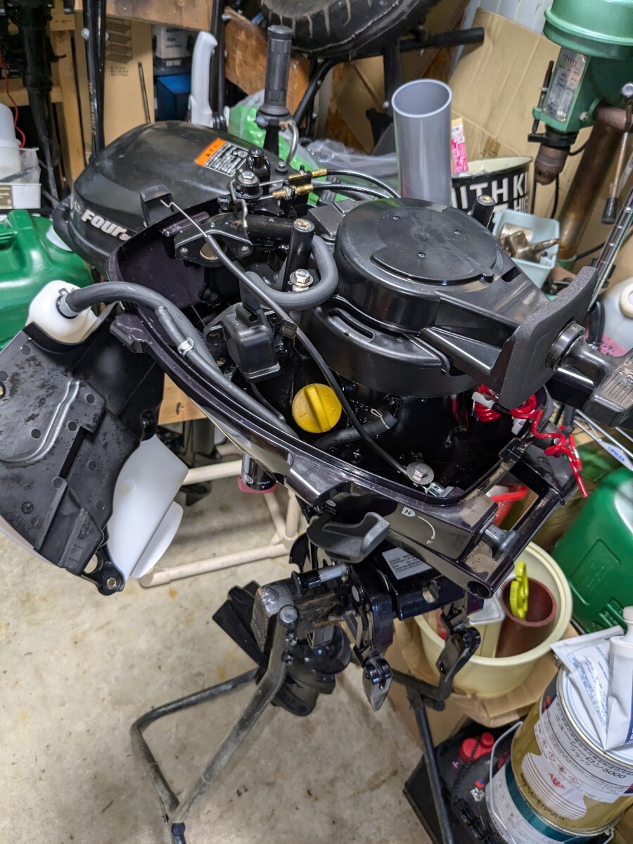 ☆1〜15馬力迄の船外機のメンテナンス及び修理、チューニング賜ります。ミニボート、ホンダ、ヤマハ、トーハツ、スズキ、マーキュリー、拍卖