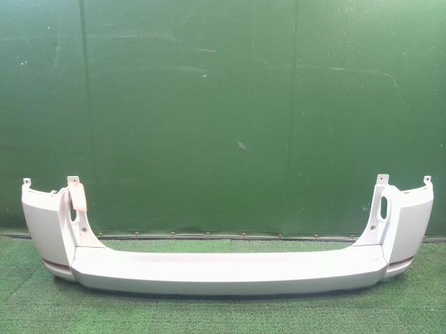 デリカD5 LDA-CV1W リアバンパー Rバンパー W23 6410B178HA拍卖