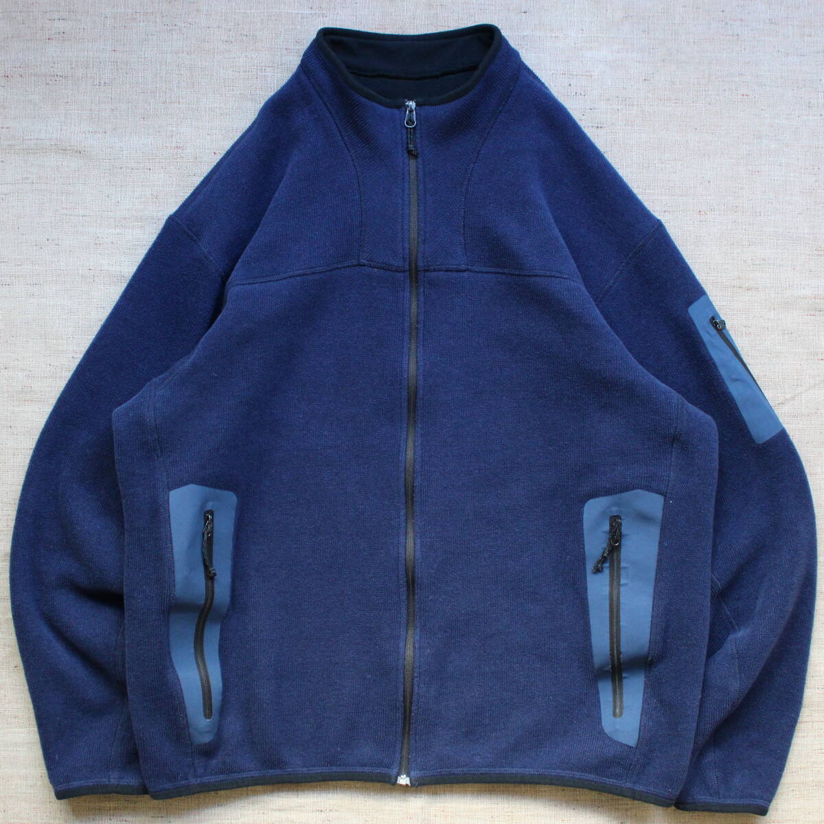 00s 初期 アークテリクスARC'TERYX ヴィンテージ コバート Zip Upフリース カナダ製 ネイビー 濃紺 セーターCANADAアウトドアPolartec レア拍卖
