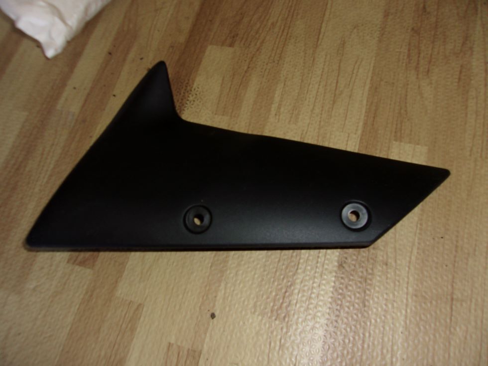 KAWASAKI ZX6R C型用 純正品 フロントフェンダーカバー① 4091-0104-6Z 新品拍卖