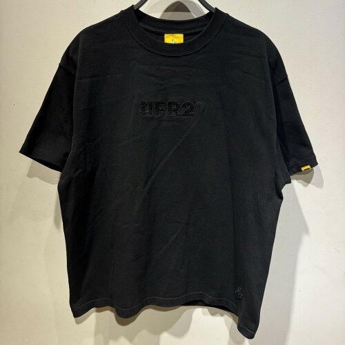 #FR2 2024 BLACK RABBITS LOGO T-SHIRT SIZE-L FRC3385 NFT保有者限定 エフアールツー ブラックラビッツ ロゴ 半袖Tシャツ拍卖