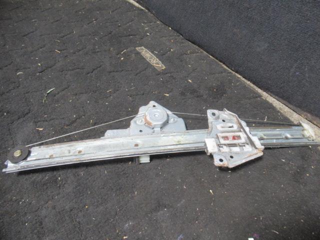 エスクード CBA-TD54W 右Fドアレギュレータ・モーター 2.0XG 4WD J20A 4FT Z2S C02 062040-2820拍卖