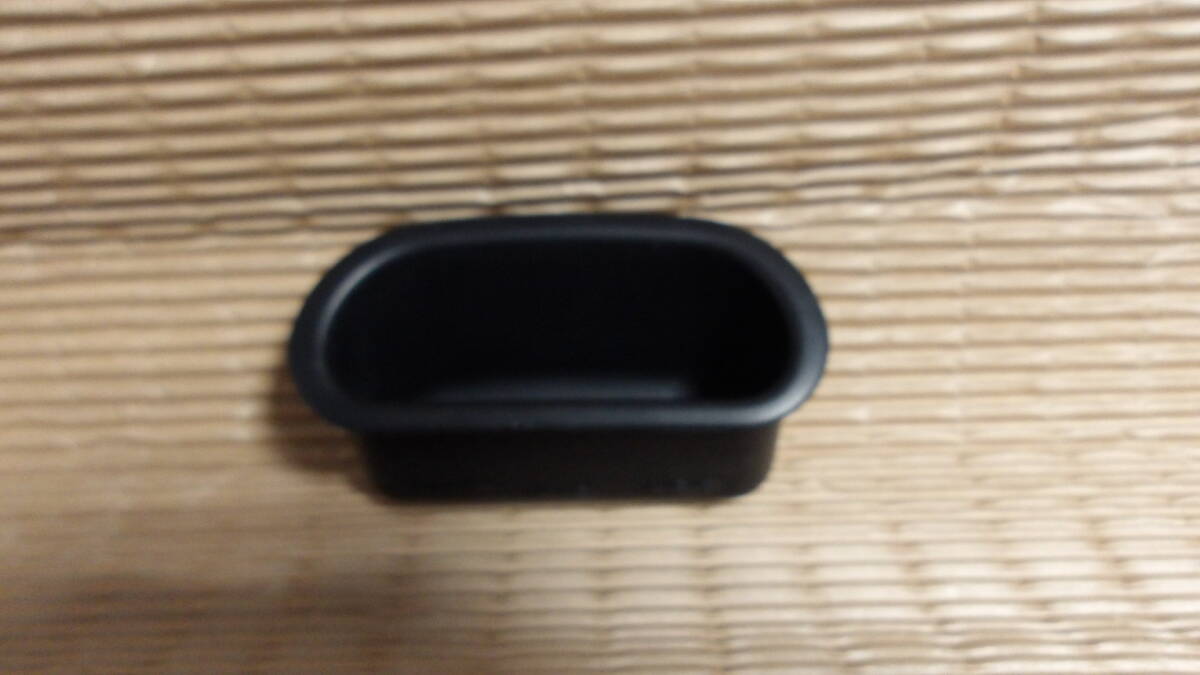 ダイハツ L375SタントL385Sバックドア 取っ手 グリップ アシスト リアゲート74811-13010ハンドル部品取り車あります拍卖