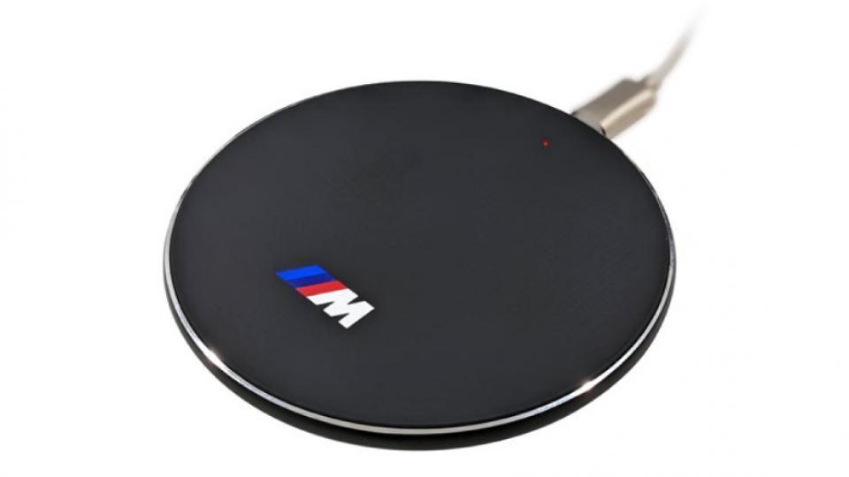 【新品/非売品】BMW オリジナル・ワイヤレスチャージャー 拍卖