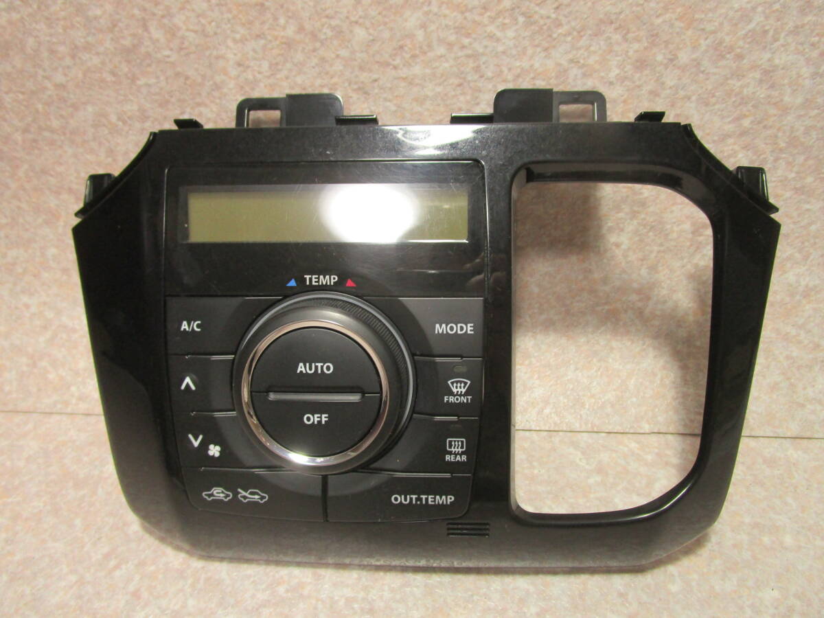 パレット MK21S エアコンスイッチ 39510-82K04 ◎薄キズだらけ拍卖