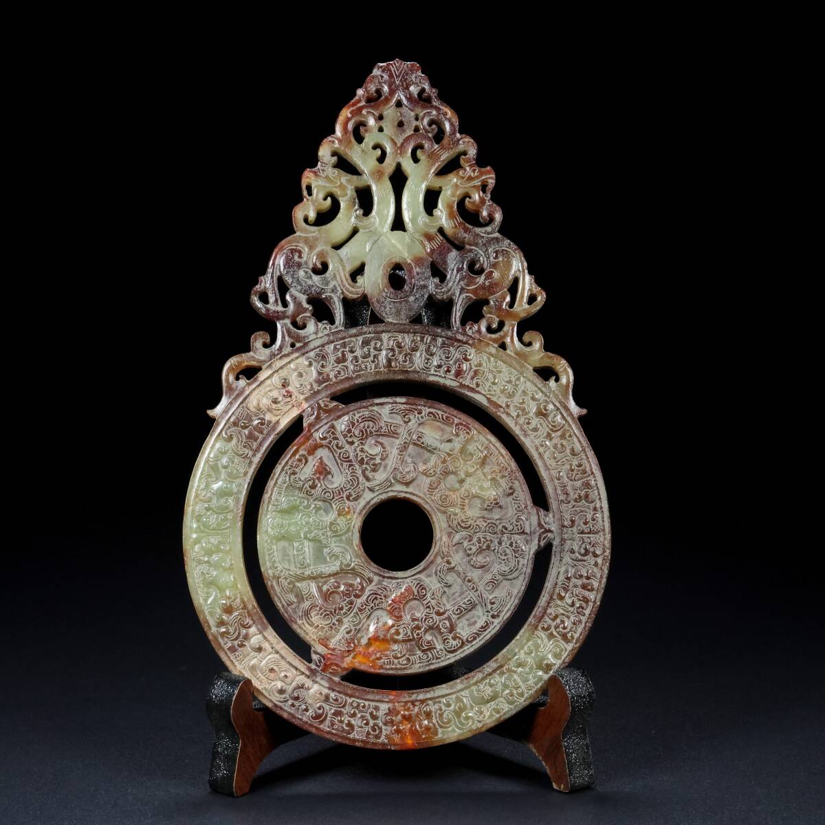 『戦漢・古和田玉・高古玉彫・龍形玉璧・空彫・文案置物』極細工・時代物・東洋彫刻・古賞物・中国古玩・中国古美術拍卖