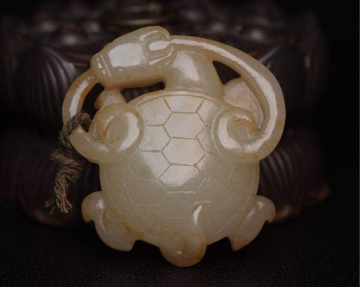 『清・古和田玉彫・龍亀・双色・吊墜・鏈付・』極細工・骨董品・古賞物・中国古玩・中国古美術拍卖