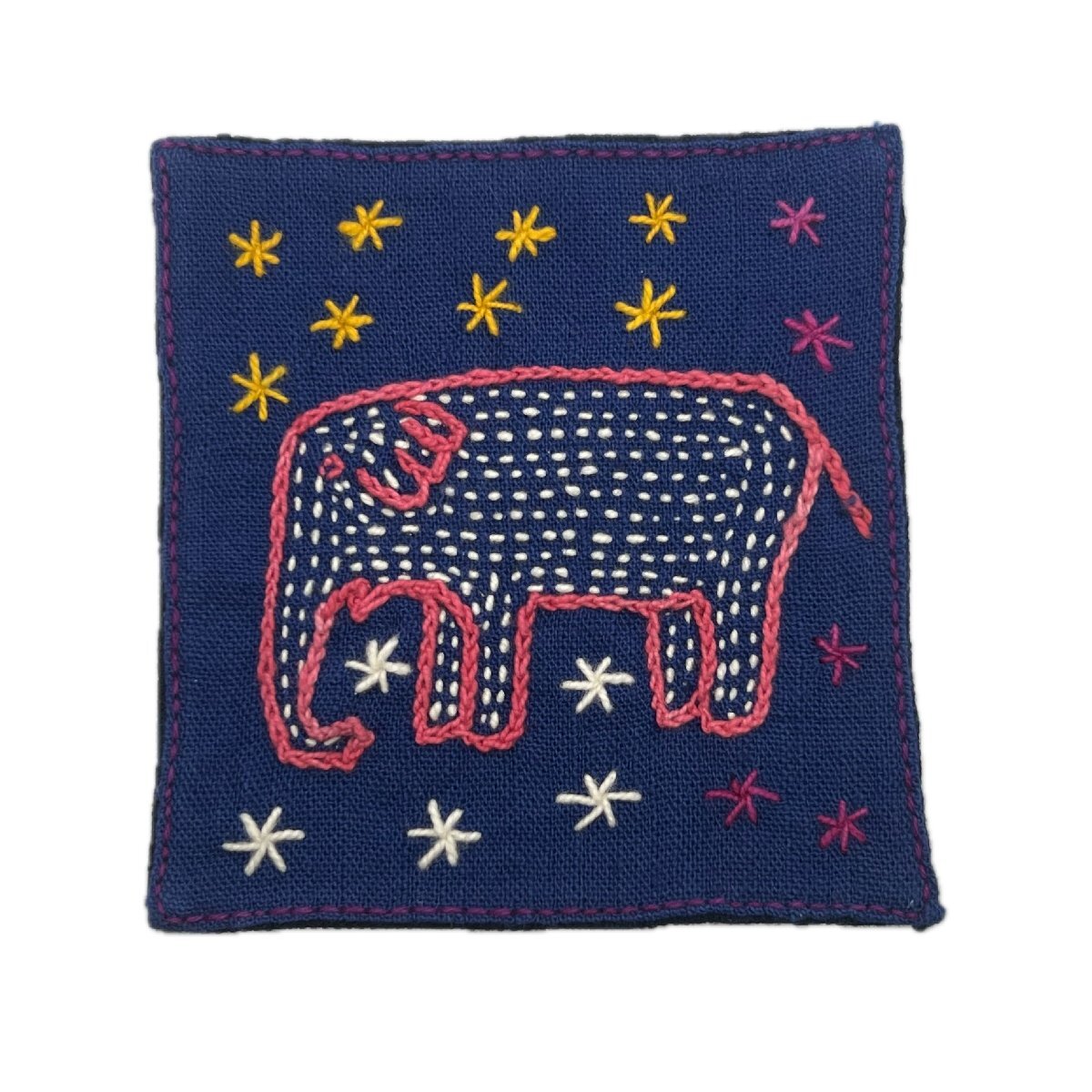 エスニックモチーフ刺繍 アジアン雑貨手芸材料 プリミティブアート ハンドメイドコースター ラオスレンテン族 動物 鳥 ゾウ拍卖