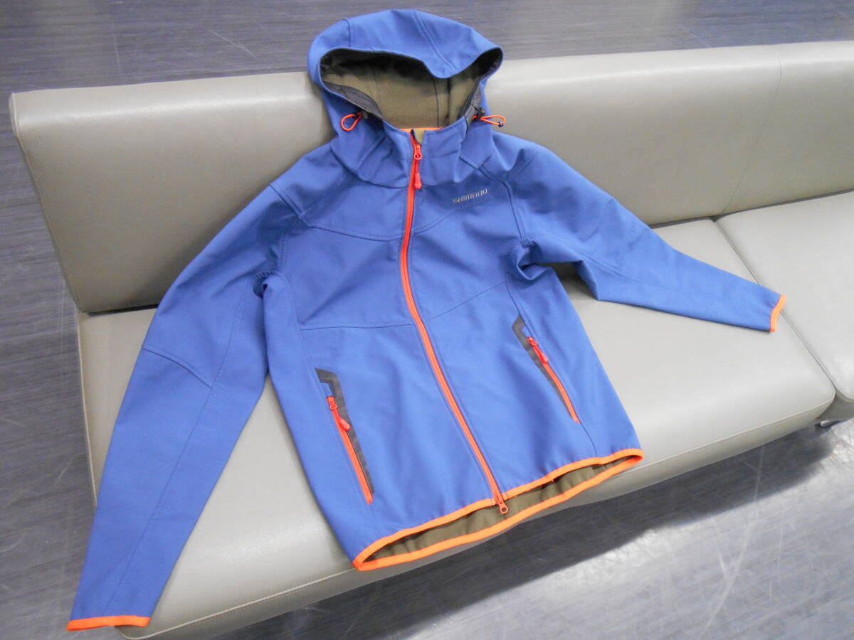 シマノ フィッシングジャケット ストレッチ3レイヤージャケットJA-040M サイズM 綺麗なお品です。釣り時の防寒、普段着に最適。拍卖