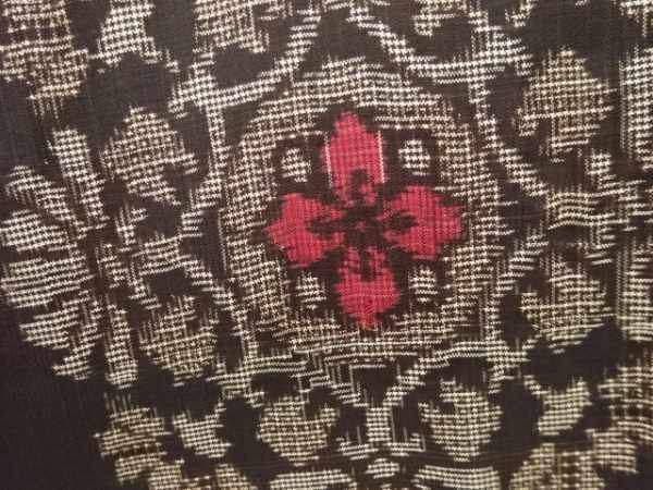 ys7312636; 宗sou 華紋織り出し本場泥大島紬着物【アンティーク】【着】拍卖