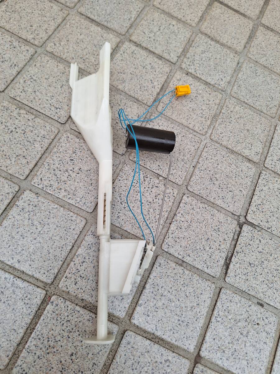 ポルシェ 997 燃料ポンプ ゲージ センサー レア 燃料残量センサー センダー ユニット テスト済 美品 最終値下げ 格安!拍卖