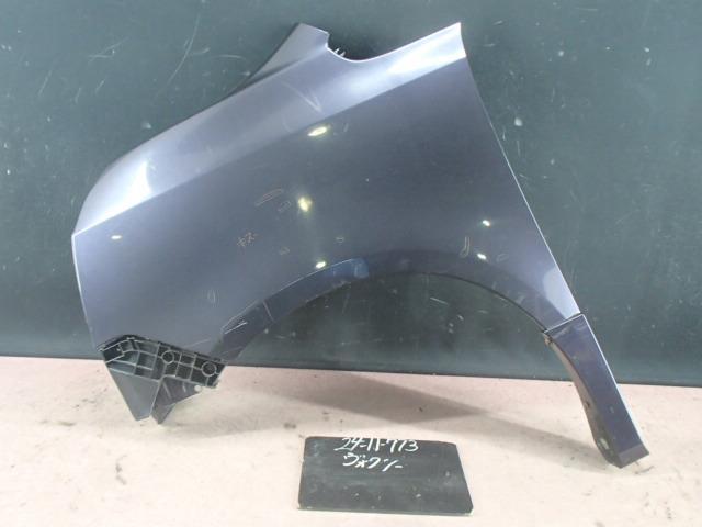 ヴォクシー  ZRR70W フロント左フェンダー 9AF 53802-28200拍卖