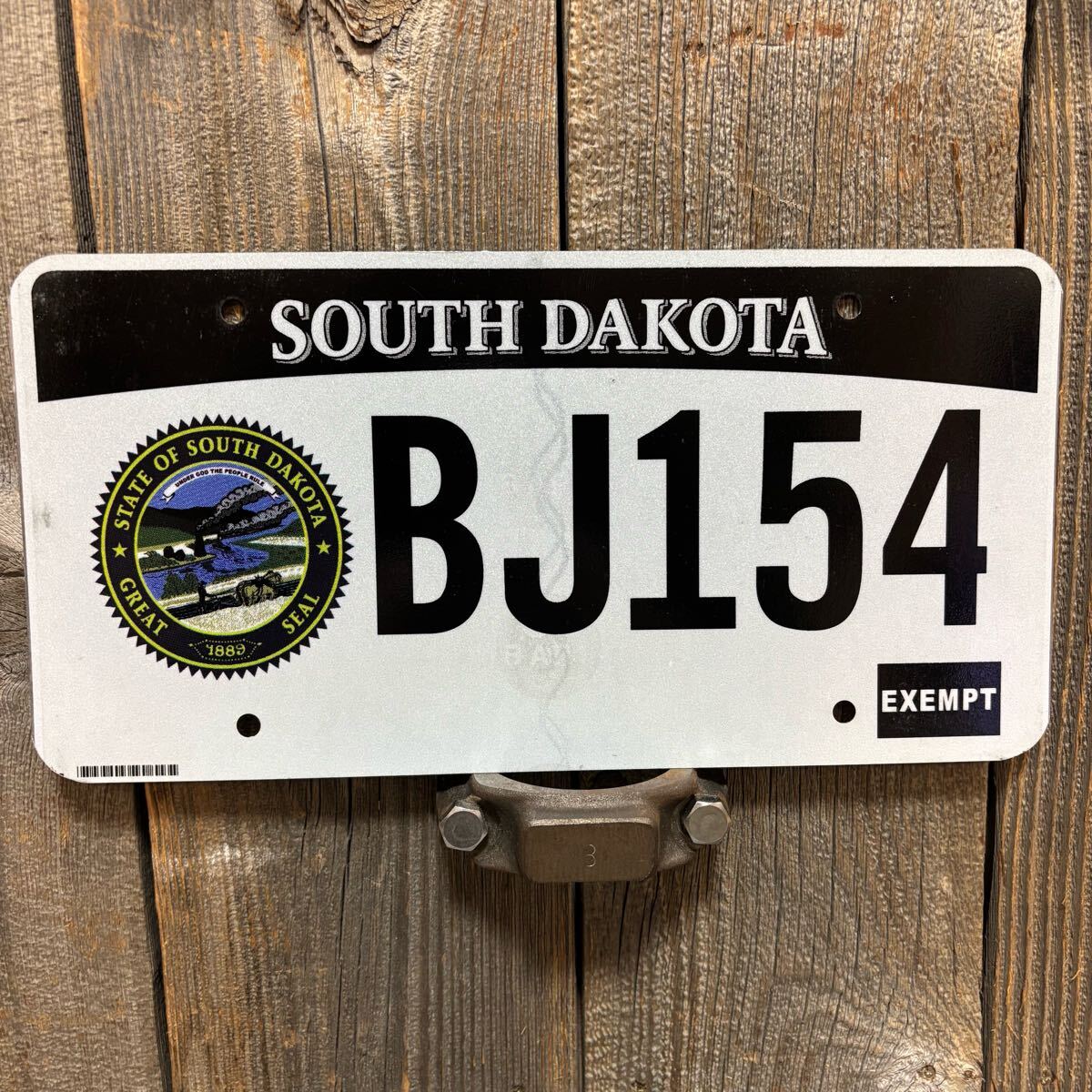 154 アメリカ ナンバープレート ライセンスサウスダコタ州検)アメリカ雑貨ガレージ雑貨アメ車シボレーダッジフォード拍卖