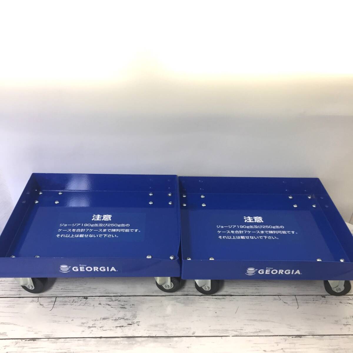 レア 非売品 GEORGIA ジョージア 平台車 2台 飲食店 販売促進 インテリア 日本コカコーラ(株)ジョージアコーヒー Z5026拍卖