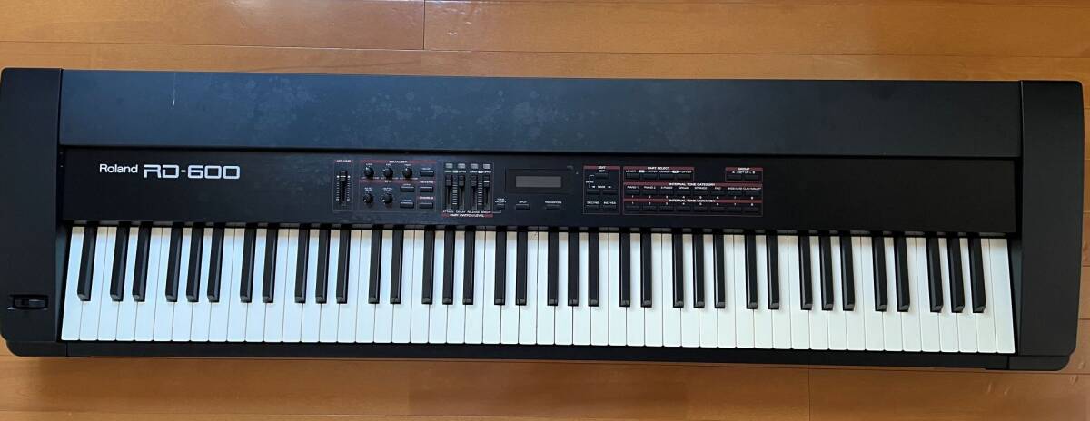 Roland RD-600 ステージピアノ 完動品拍卖